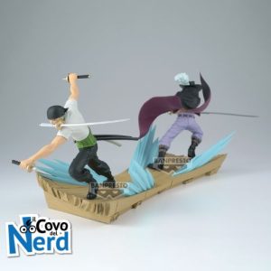 Zoro & Mihawk Figure combo