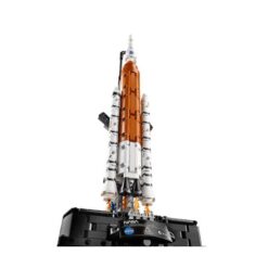 Lego Technic - Sistema di lancio spaziale razzo NASA Artemis