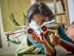 LEGO Star Wars 75402 Starfighter ARC-170 con 4 Minifigure e Droide, Regalo di Compleanno, Astronave Giocattolo per Bambini 9+ - immagine 4