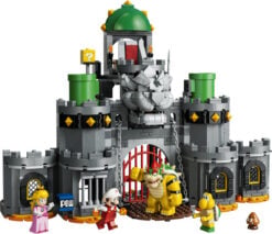 Alternative view of LEGO Super Mario Castello di Bowser con Mario fuoco